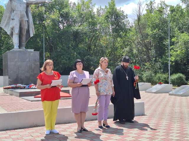 Митинг «Не забывайте грозные года!»